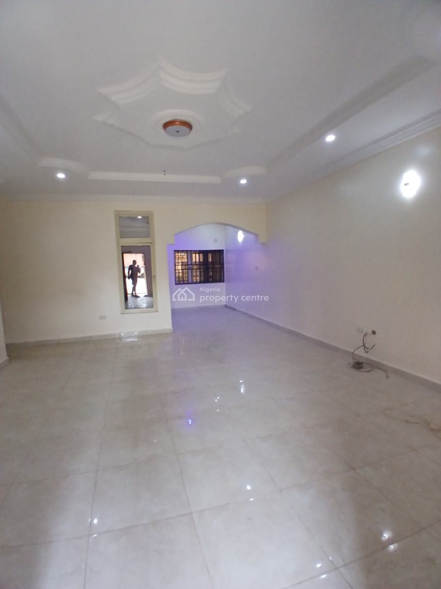 Spacious 3 Bedrooms Flat, Lento Aluminum, Life Camp, Abuja, Flat / Apartment for Rent
