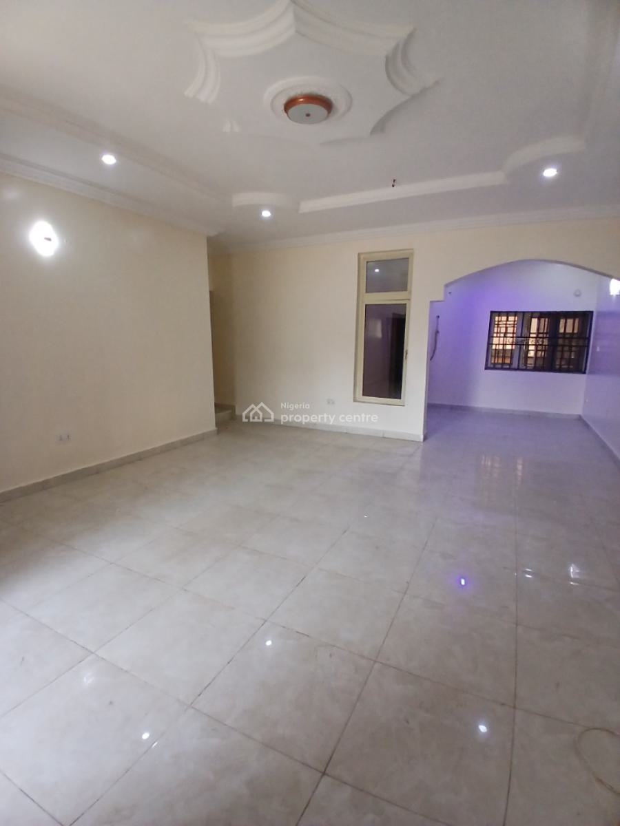 Spacious 3 Bedrooms Flat, Lento Aluminum, Life Camp, Abuja, Flat / Apartment for Rent
