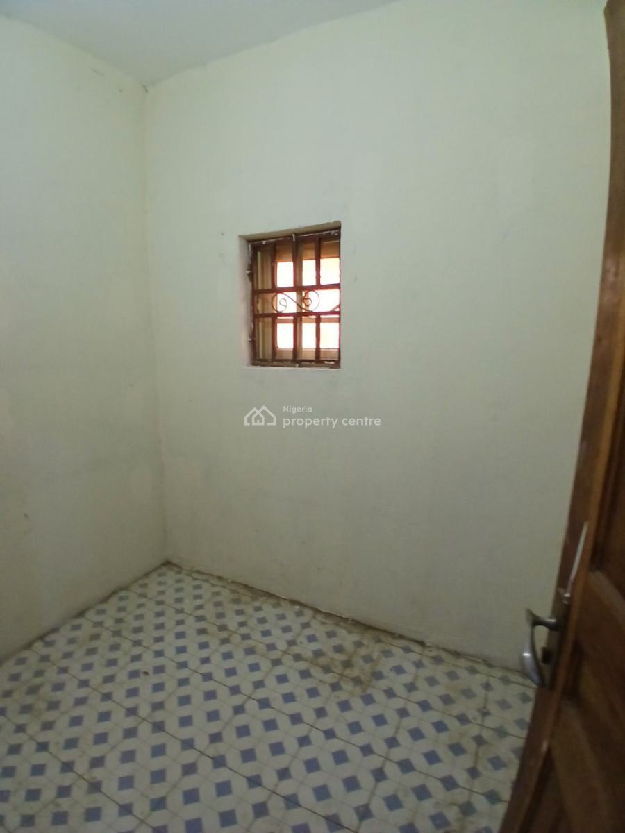 Spacious 3 Bedrooms Flat, Lento Aluminum, Life Camp, Abuja, Flat / Apartment for Rent