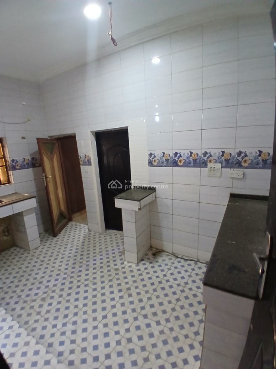 Spacious 3 Bedrooms Flat, Lento Aluminum, Life Camp, Abuja, Flat / Apartment for Rent