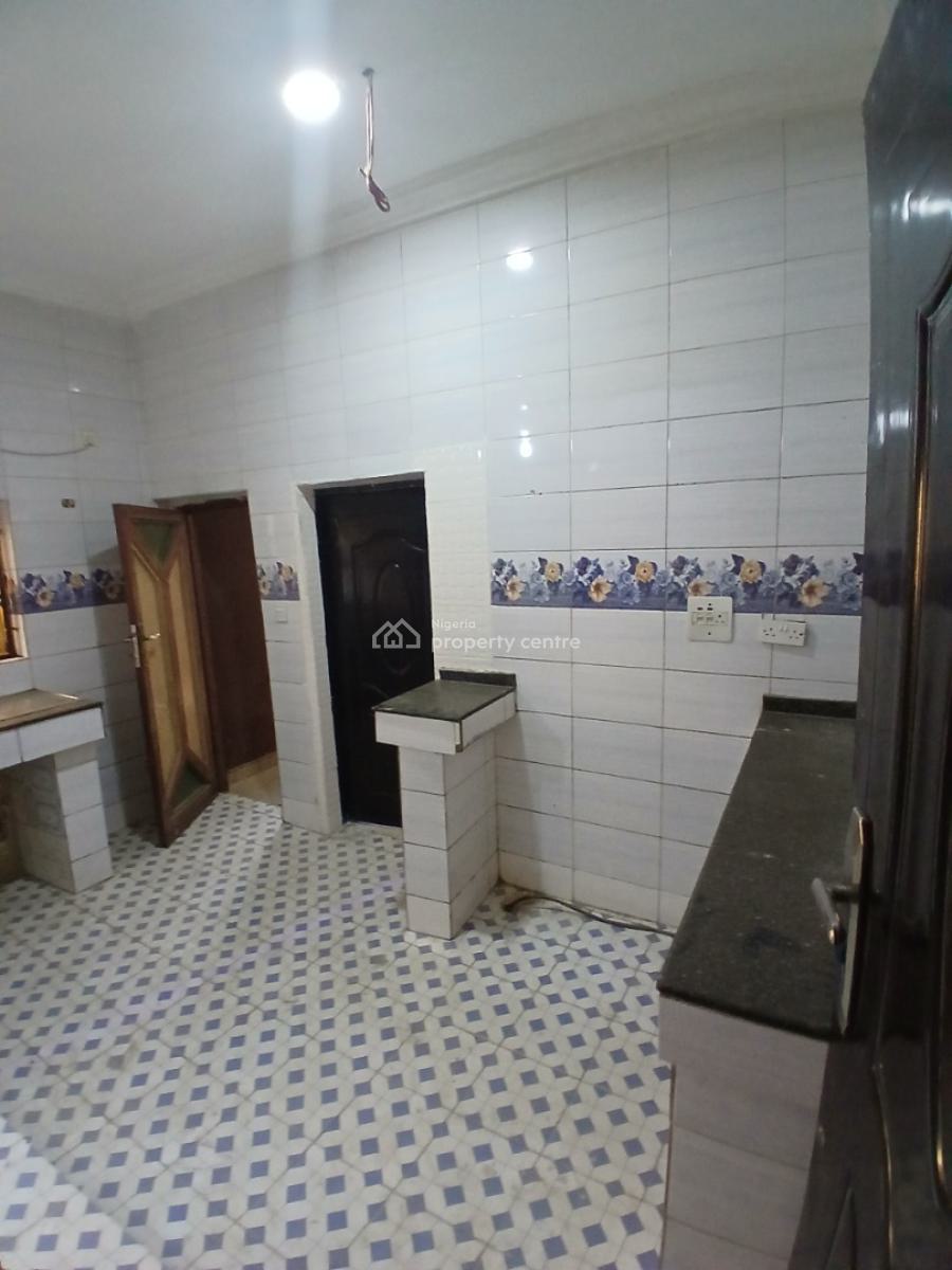 Spacious 3 Bedrooms Flat, Lento Aluminum, Life Camp, Abuja, Flat / Apartment for Rent