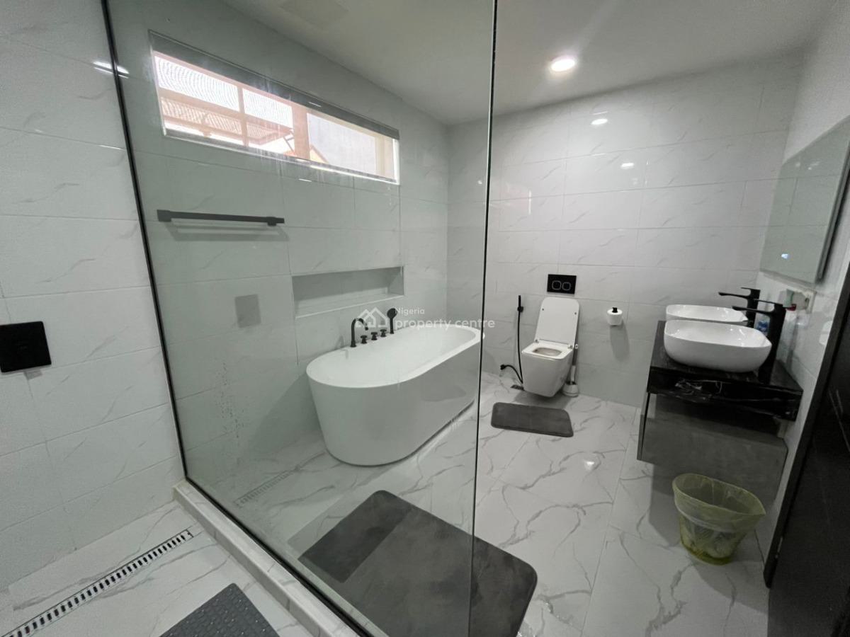 5 Bedroom Luxury House + Pool + Cinema, Off Admiralty Road, Lekki Phase 1, Lekki, Lagos, Detached Duplex for Sale