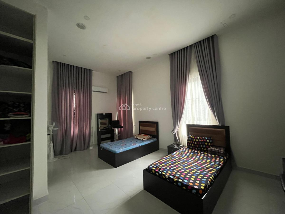 5 Bedroom Luxury House + Pool + Cinema, Off Admiralty Road, Lekki Phase 1, Lekki, Lagos, Detached Duplex for Sale