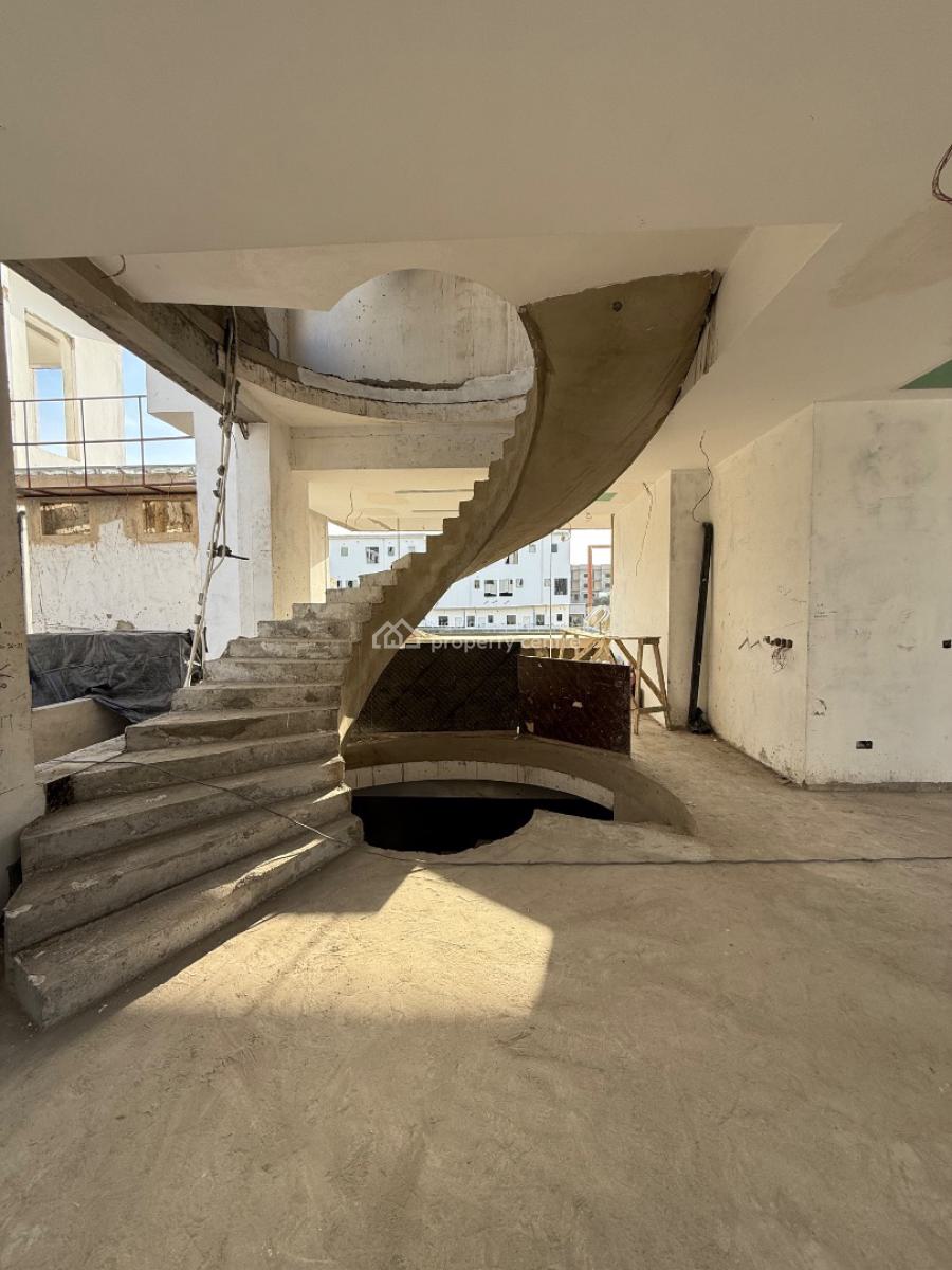 5 Bedroom Fully Detached Duplex, Guzape District, Abuja, Detached Duplex for Sale