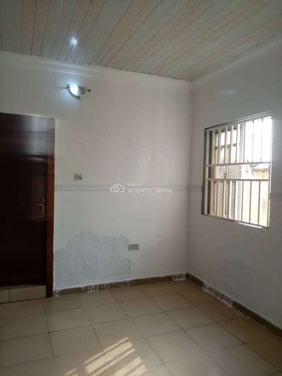 Two Bedrooms Flat, Elemoro Palace Road, Bogije, Ibeju Lekki, Lagos, House for Rent