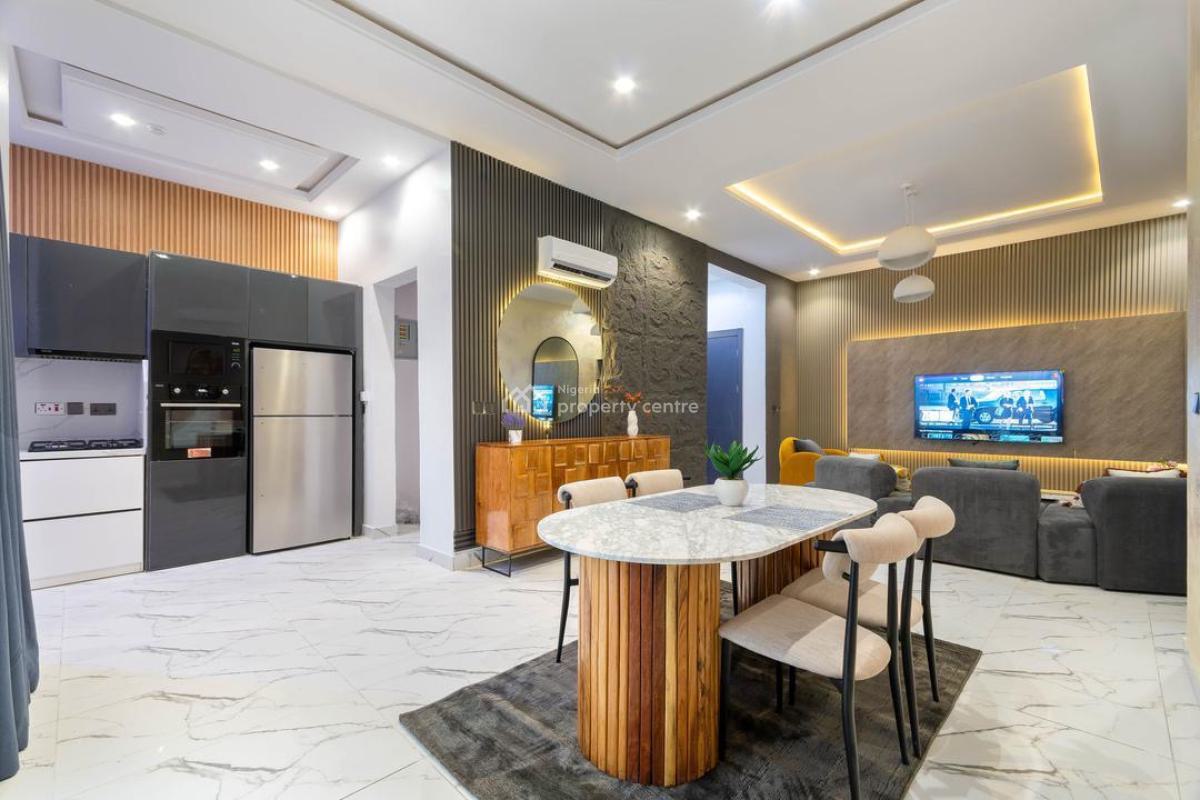 Book This Brand New Cute 🥰 and Luxurious 2 Bedroom Apartment with Ps5, Lekki Phase 1, Lekki, Lagos, Flat / Apartment Short Let