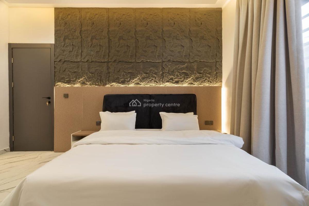 Book This Brand New Cute 🥰 and Luxurious 2 Bedroom Apartment with Ps5, Lekki Phase 1, Lekki, Lagos, Flat / Apartment Short Let