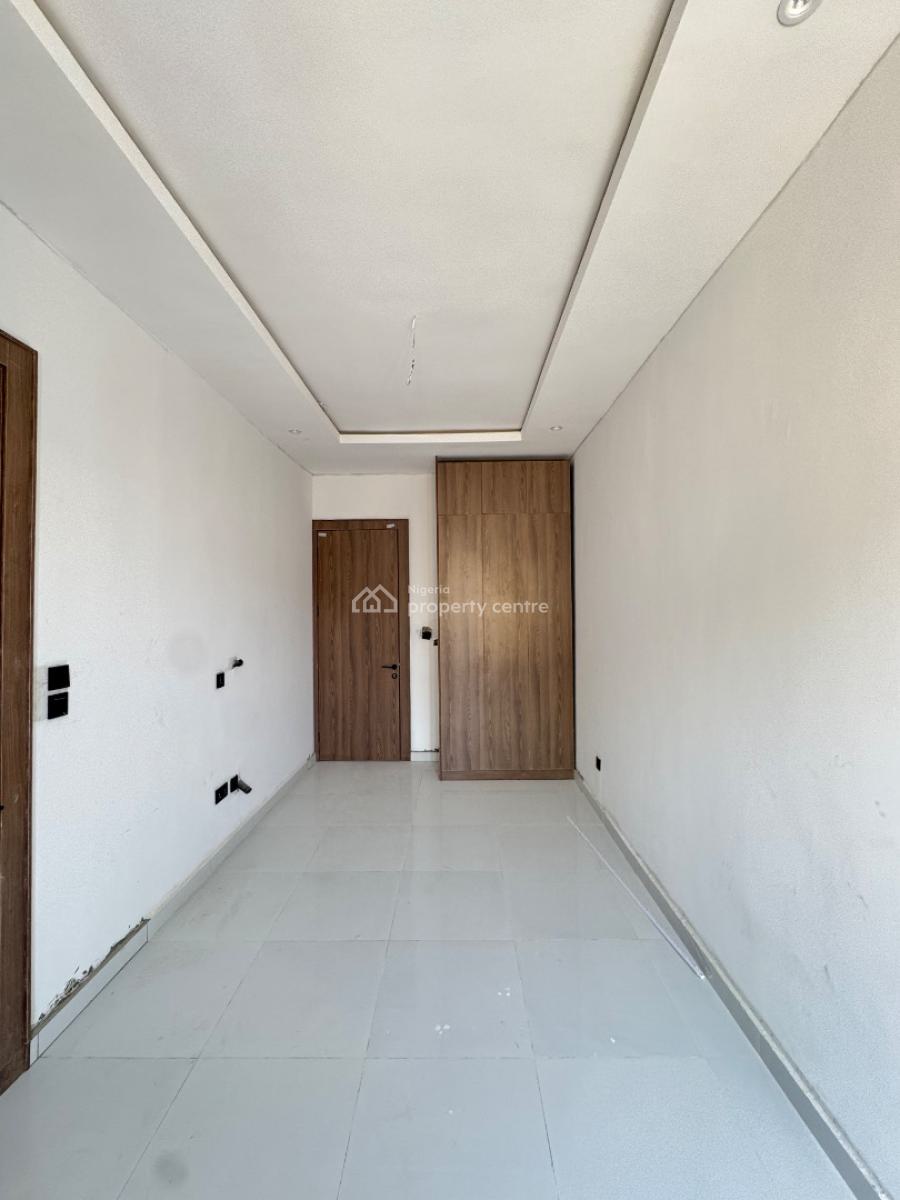 2 Bedroom Apartment, Lekki Phase 1, Lekki, Lagos, Flat / Apartment for Sale