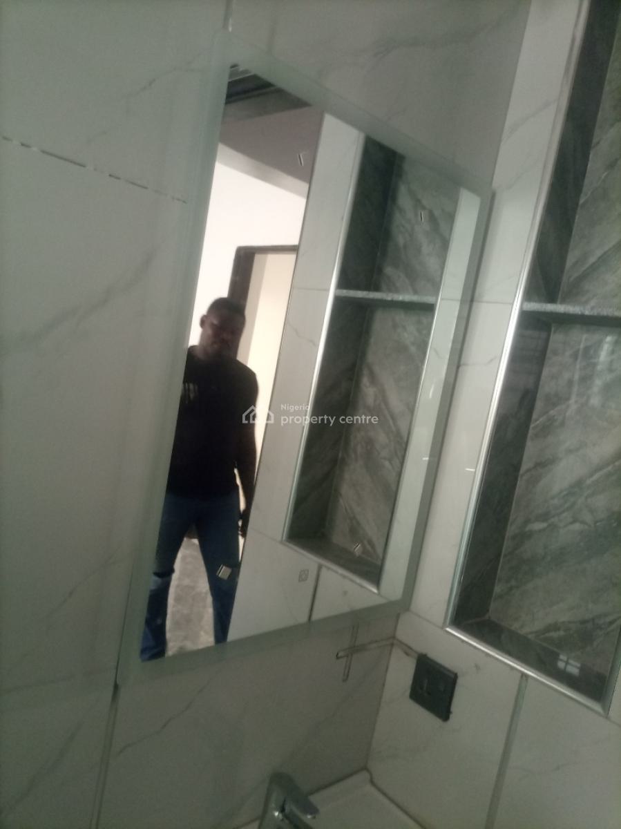 Exquisitely Furnished Three(3) Bed with Mini Maid Room @aiben Est., Aiben Estate, Aco District. Airport Road Abuja, Lugbe District, Abuja, Flat / Apartment for Rent