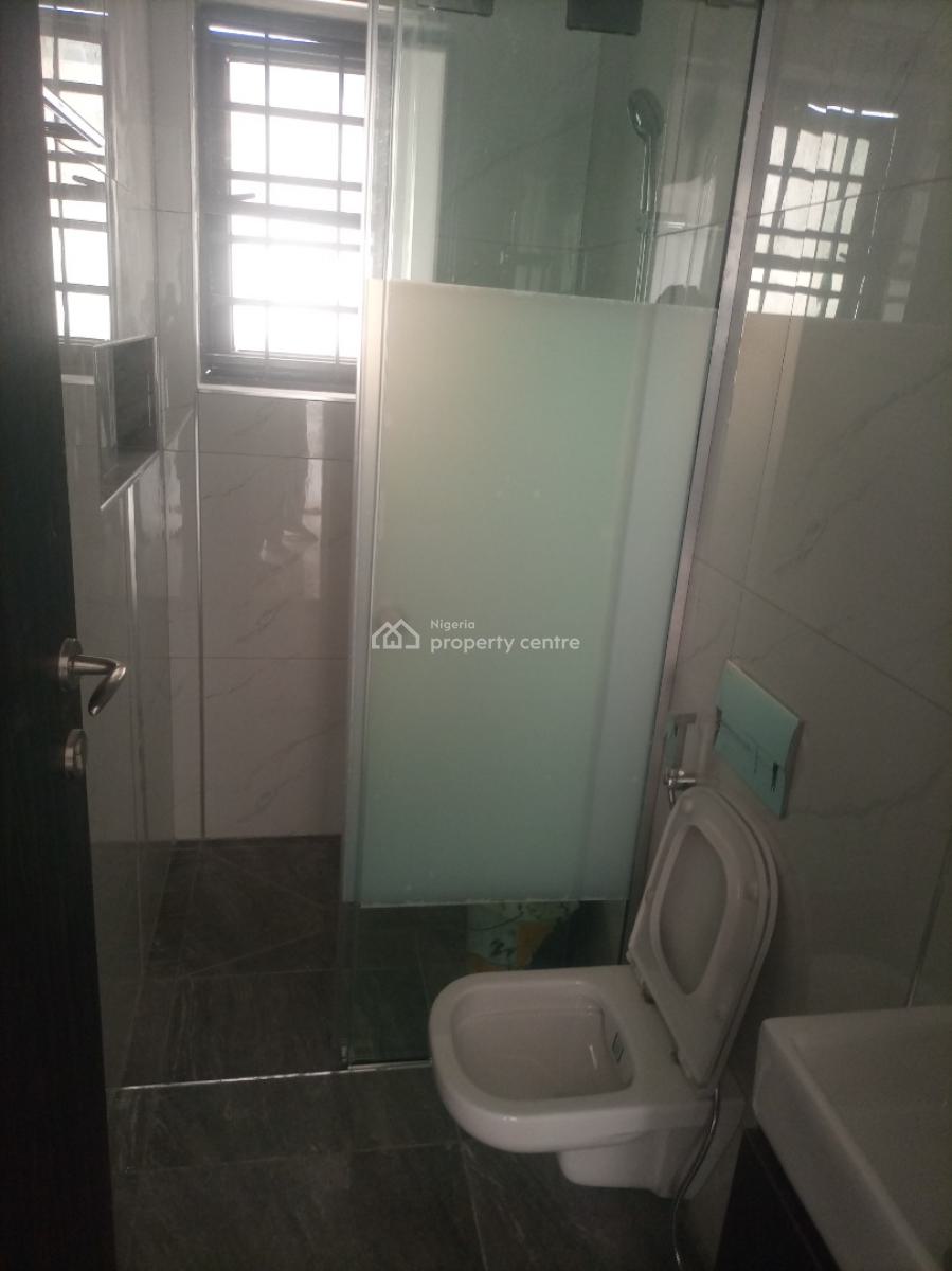 Exquisitely Furnished Three(3) Bed with Mini Maid Room @aiben Est., Aiben Estate, Aco District. Airport Road Abuja, Lugbe District, Abuja, Flat / Apartment for Rent