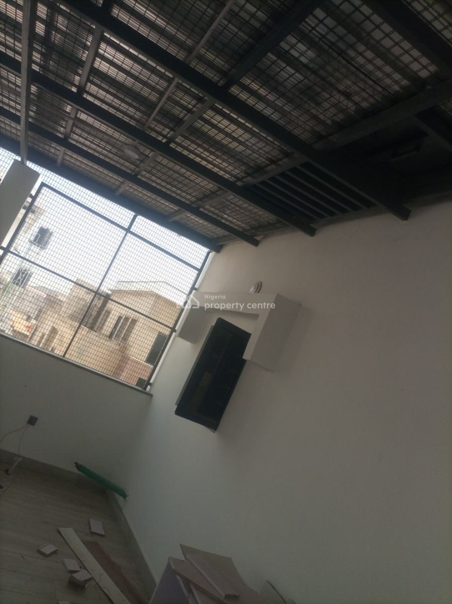 Exquisitely Furnished Three(3) Bed with Mini Maid Room @aiben Est., Aiben Estate, Aco District. Airport Road Abuja, Lugbe District, Abuja, Flat / Apartment for Rent