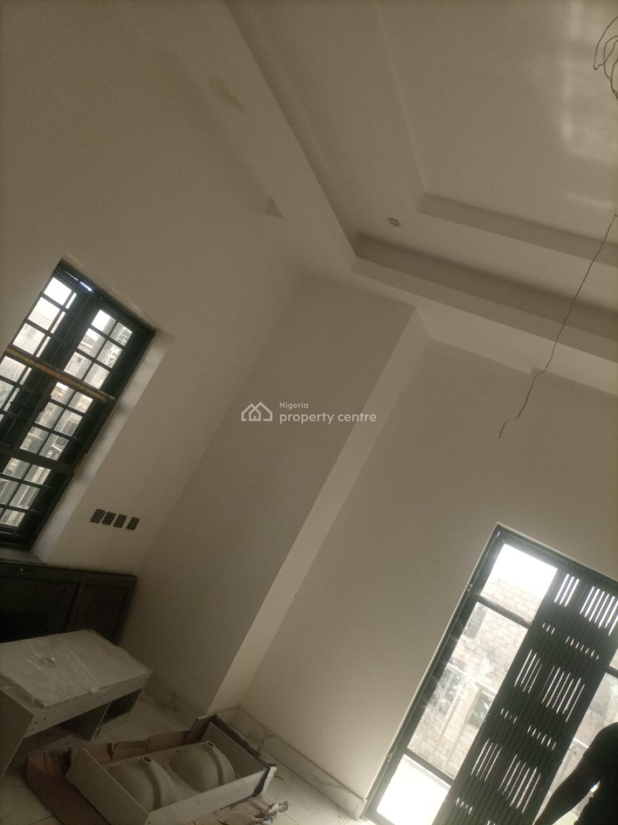Exquisitely Furnished Three(3) Bed with Mini Maid Room @aiben Est., Aiben Estate, Aco District. Airport Road Abuja, Lugbe District, Abuja, Flat / Apartment for Rent