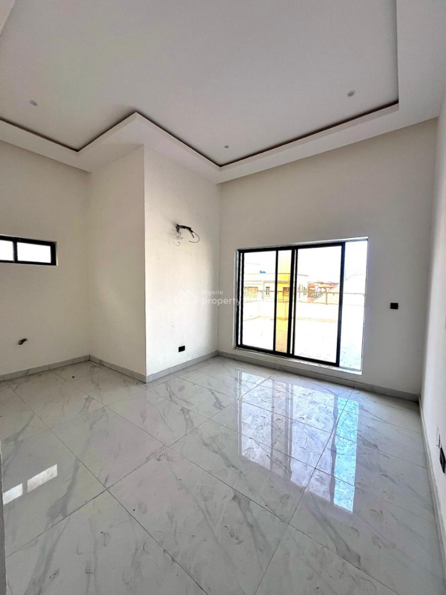 Spacious 4 Bedroom Penthouse with Bq, Elevator and Swimming Pool, Victoria Island (vi), Lagos, Detached Duplex for Rent