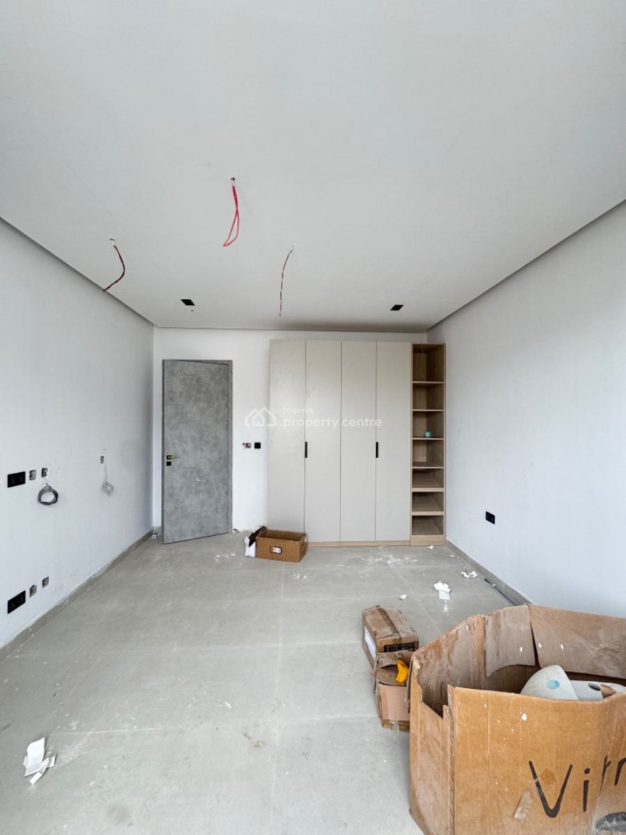 2 Bedroom Apartment, Lekki Phase 1, Lekki, Lagos, Flat / Apartment for Sale