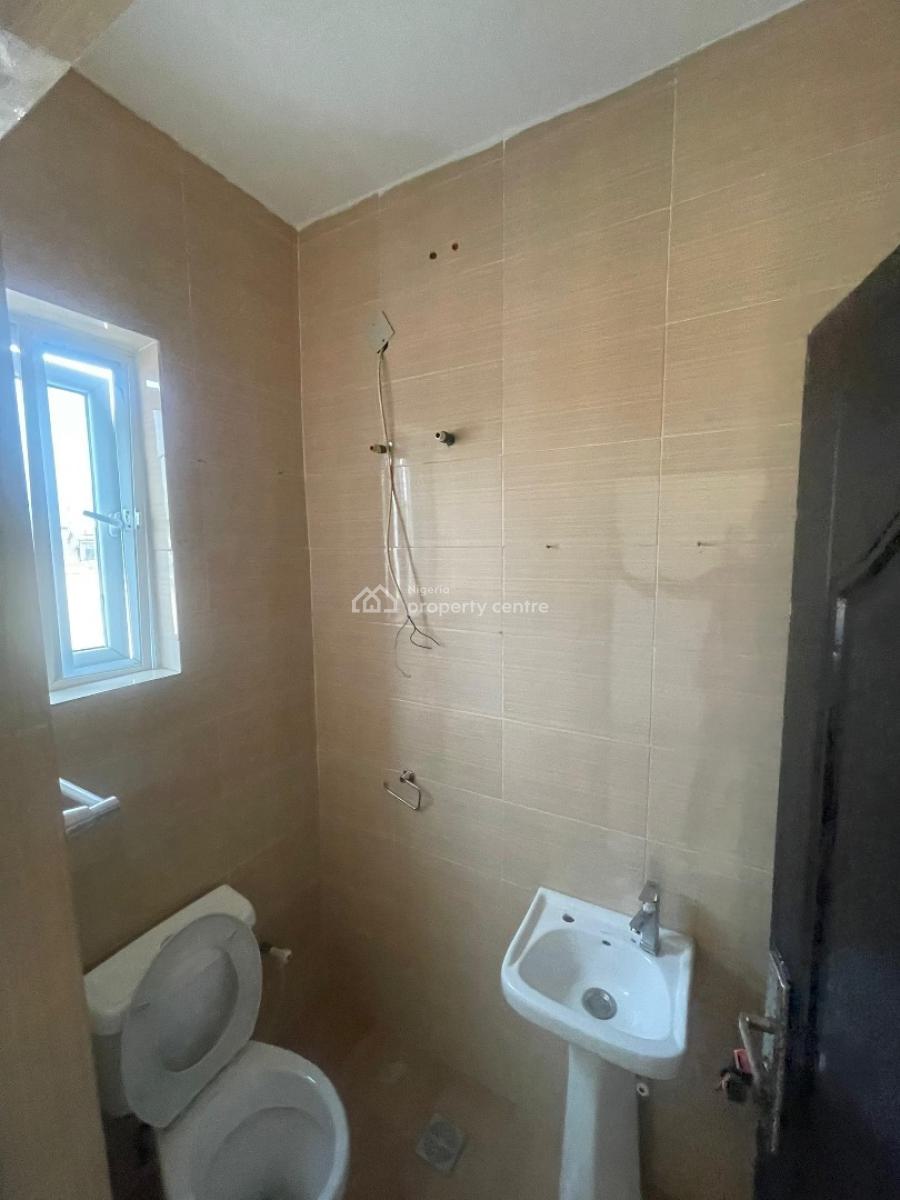 Spacious and Exquisite 3 Bedroom Apartment, Ajah, Lagos, Flat / Apartment for Rent