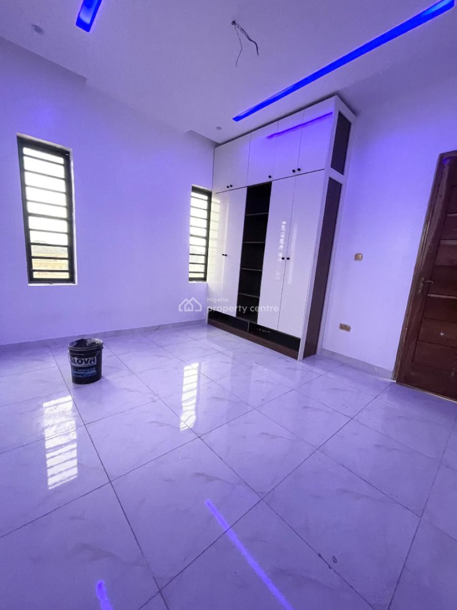 Beautiful 2bedroom Apartment., Agungi, Lekki, Lagos, Flat / Apartment for Sale