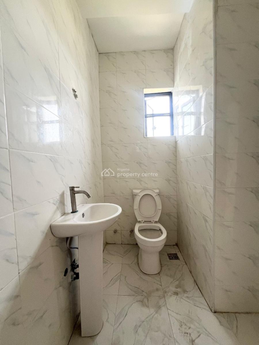 Specious 3bedroom Serviced Apartment, Lekki, Lagos, Flat / Apartment for Sale