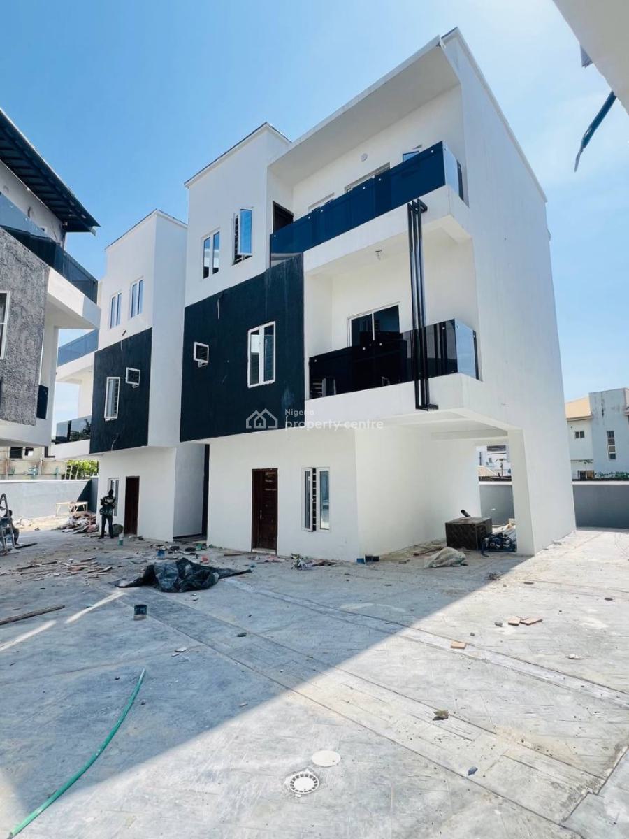 2 Bedroom Apartment, Ikota, Lekki, Lagos, Block of Flats for Sale
