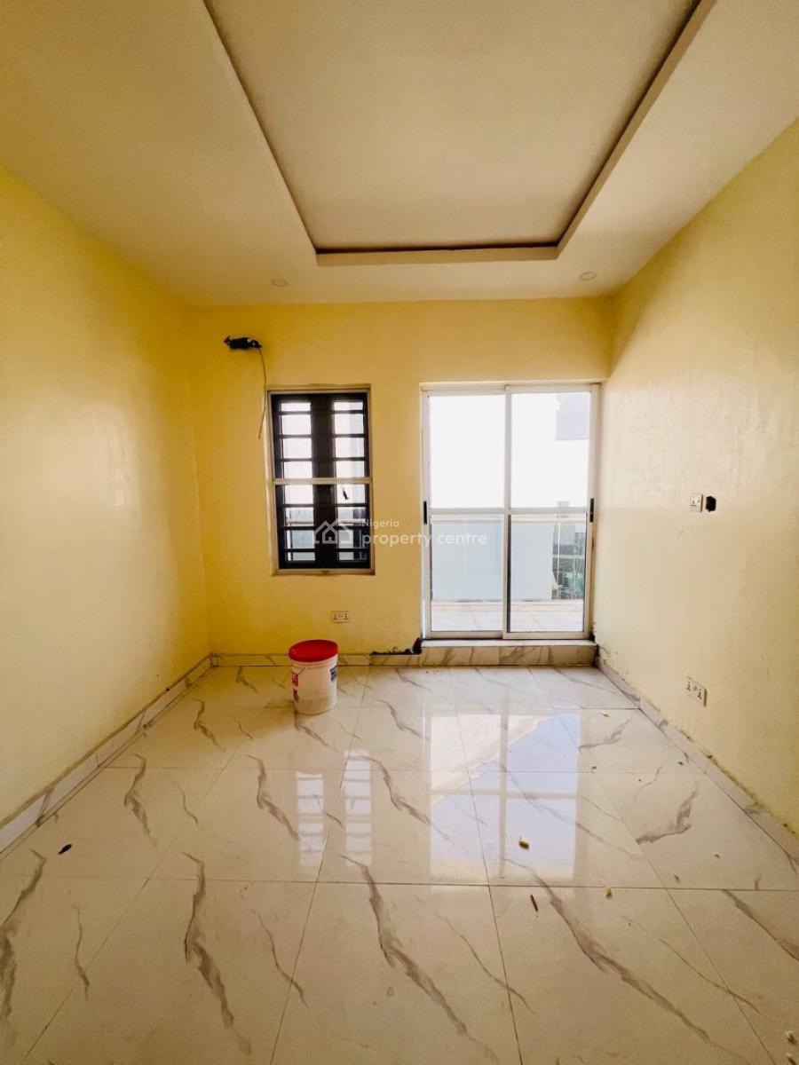 2 Bedroom Apartment, Ikota, Lekki, Lagos, Block of Flats for Sale