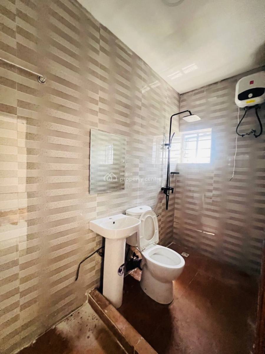 2 Bedroom Apartment, Ikota, Lekki, Lagos, Block of Flats for Sale