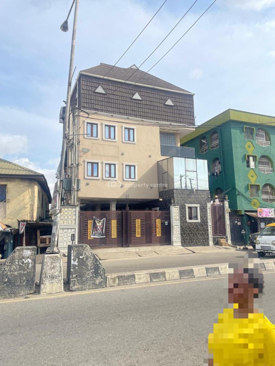 a Standard Hotel in a Well Organized Area with Large Amounts of Rooms, Located in a Well Secured Area in Itire-ikate, Ample Parking Space, Itire-ikate, Surulere, Lagos, Hotel / Guest House for Sale