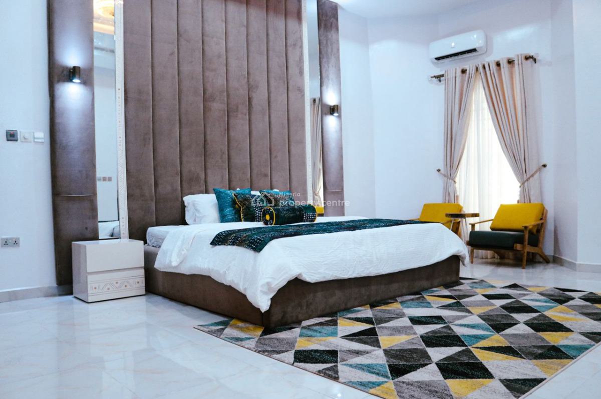 Luxuriously Fully Furnished 4 Bedroom Duplex, Chevron, Lekki Phase 2, Lekki, Lagos, Semi-detached Duplex Short Let