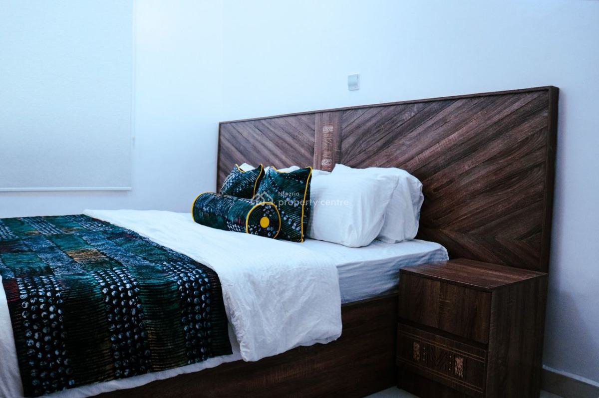 Luxuriously Fully Furnished 4 Bedroom Duplex, Chevron, Lekki Phase 2, Lekki, Lagos, Semi-detached Duplex Short Let