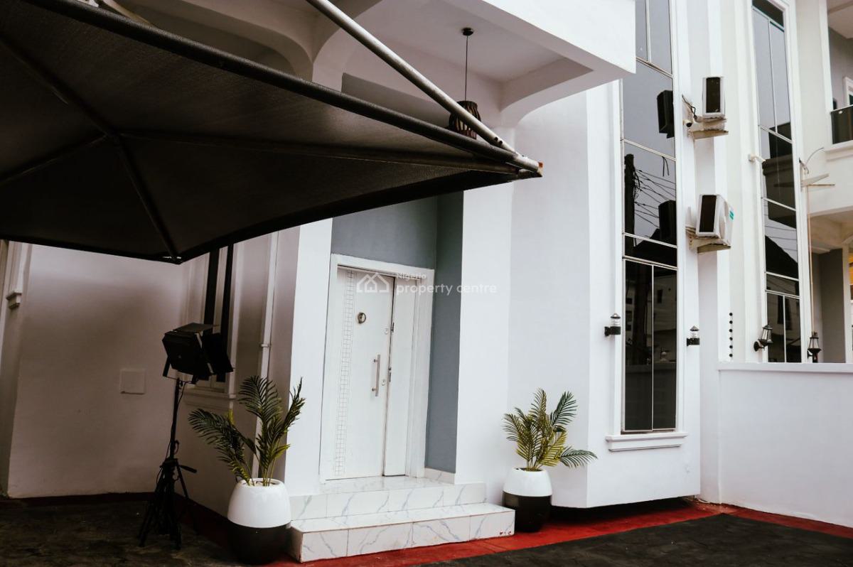 Luxuriously Fully Furnished 4 Bedroom Duplex, Chevron, Lekki Phase 2, Lekki, Lagos, Semi-detached Duplex Short Let