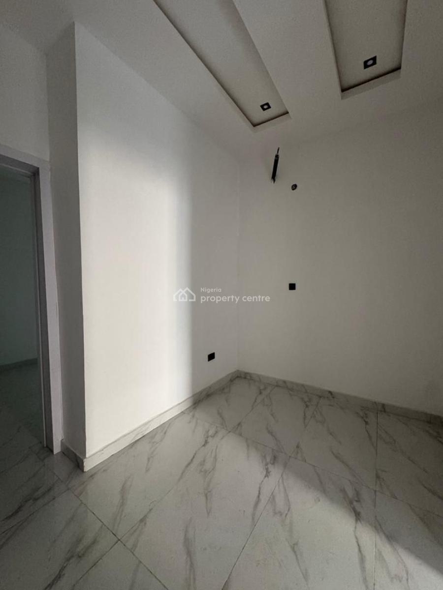 Exquisite Serviced 4 Bedroom Terrace Duplex, Ikota, Lekki Phase 2, Lekki, Lagos, Terraced Duplex for Sale