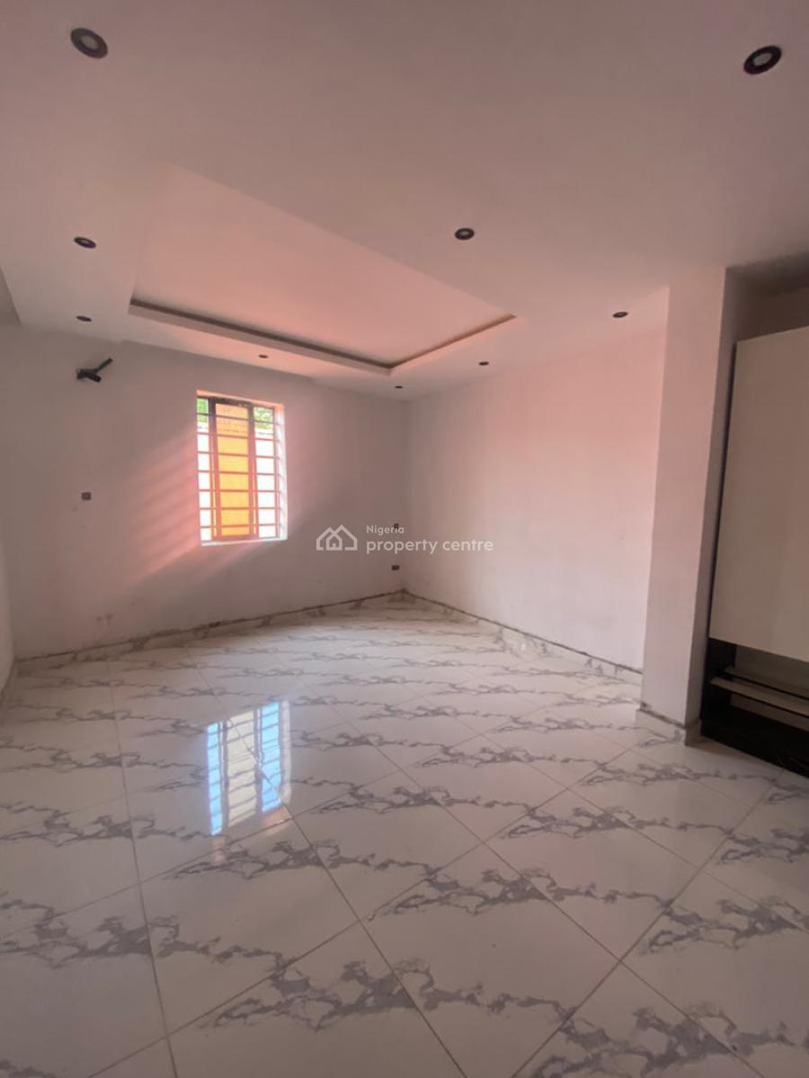 Stunning 2 Bedroom Apartment in a Serene Environment, Lekki Phase 1, Lekki, Lagos, Flat / Apartment for Sale