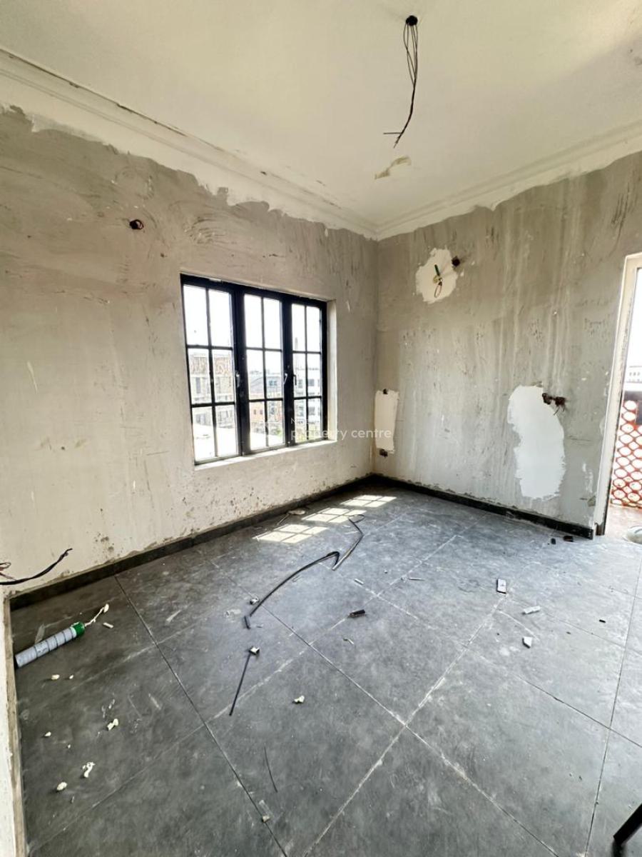 Newly Built 3 & 1 Bed Apartment with an Elevator Perfect for Cash Flow, Lekki Phase 1, Lekki, Lagos, Flat / Apartment for Sale