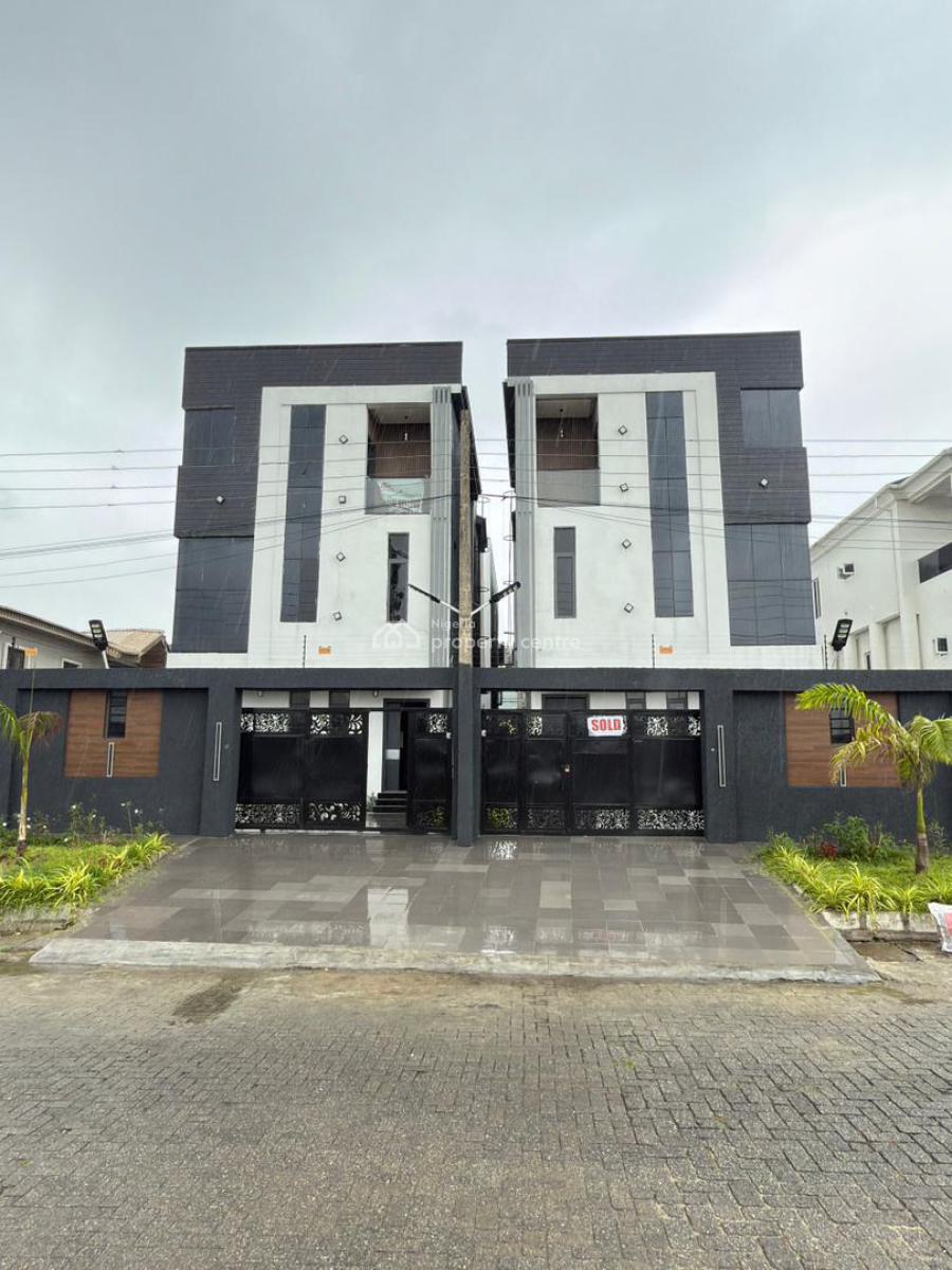 Amazing 5 Bedroom Duplex with a Bq in a Secured Vicinity, Lekki Phase 1, Lekki, Lagos, House for Sale