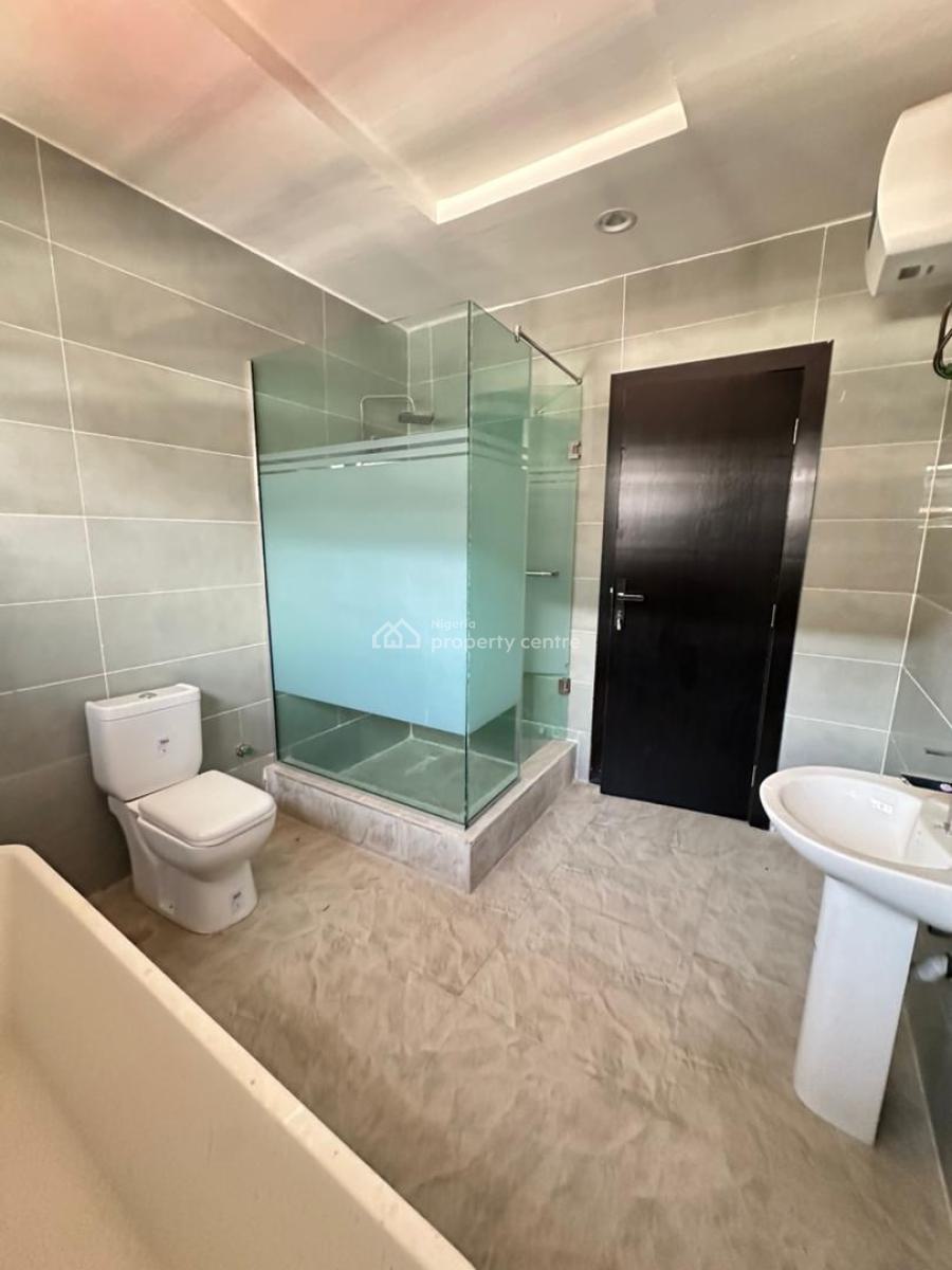 Gorgeous Luxury 4 Bedroom Terrace Duplex with a Swimming Pool, Gym, Lekki Phase 1, Lekki, Lagos, Terraced Duplex for Sale