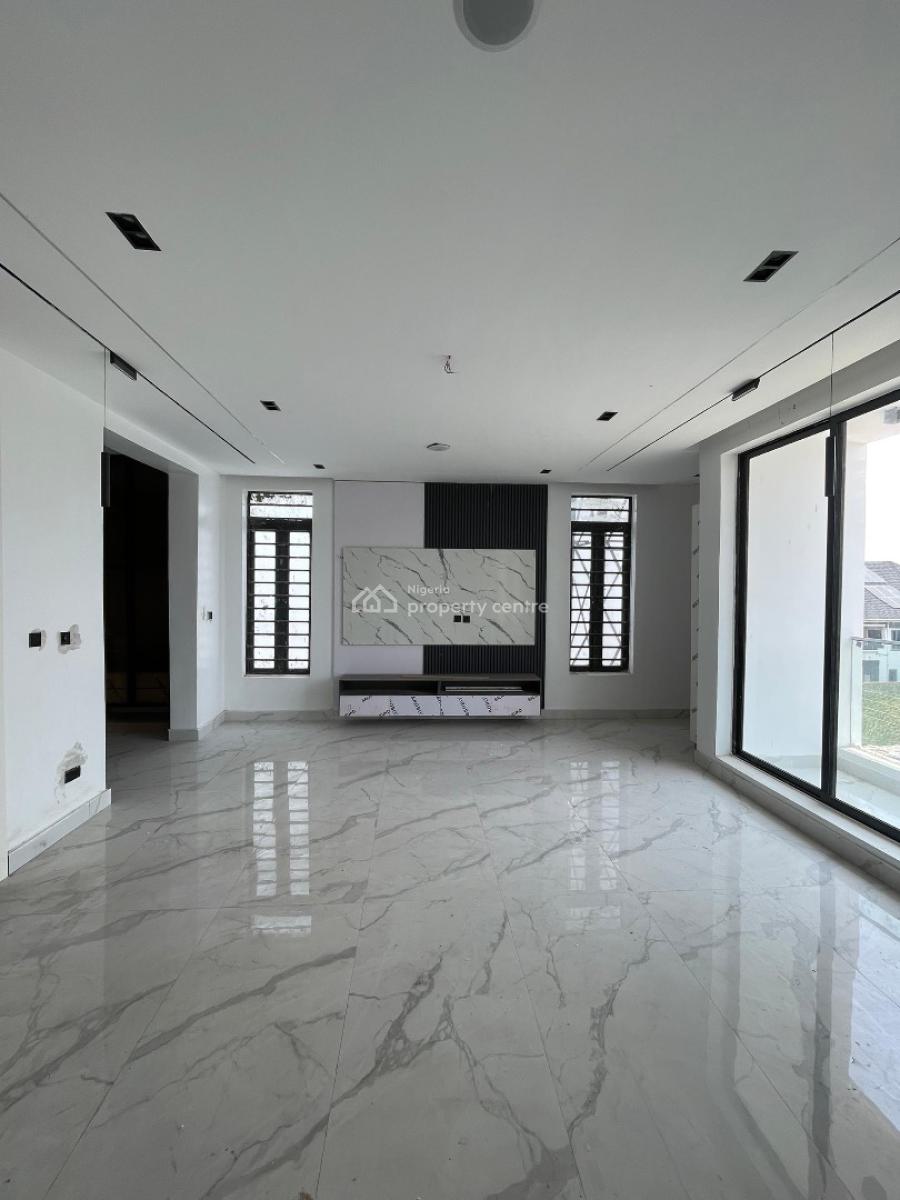 Beautiful 5 Bedroom Duplex with a Bq,cinema in a Very Secured Estate, Lekki Phase 1, Lekki, Lagos, House for Sale