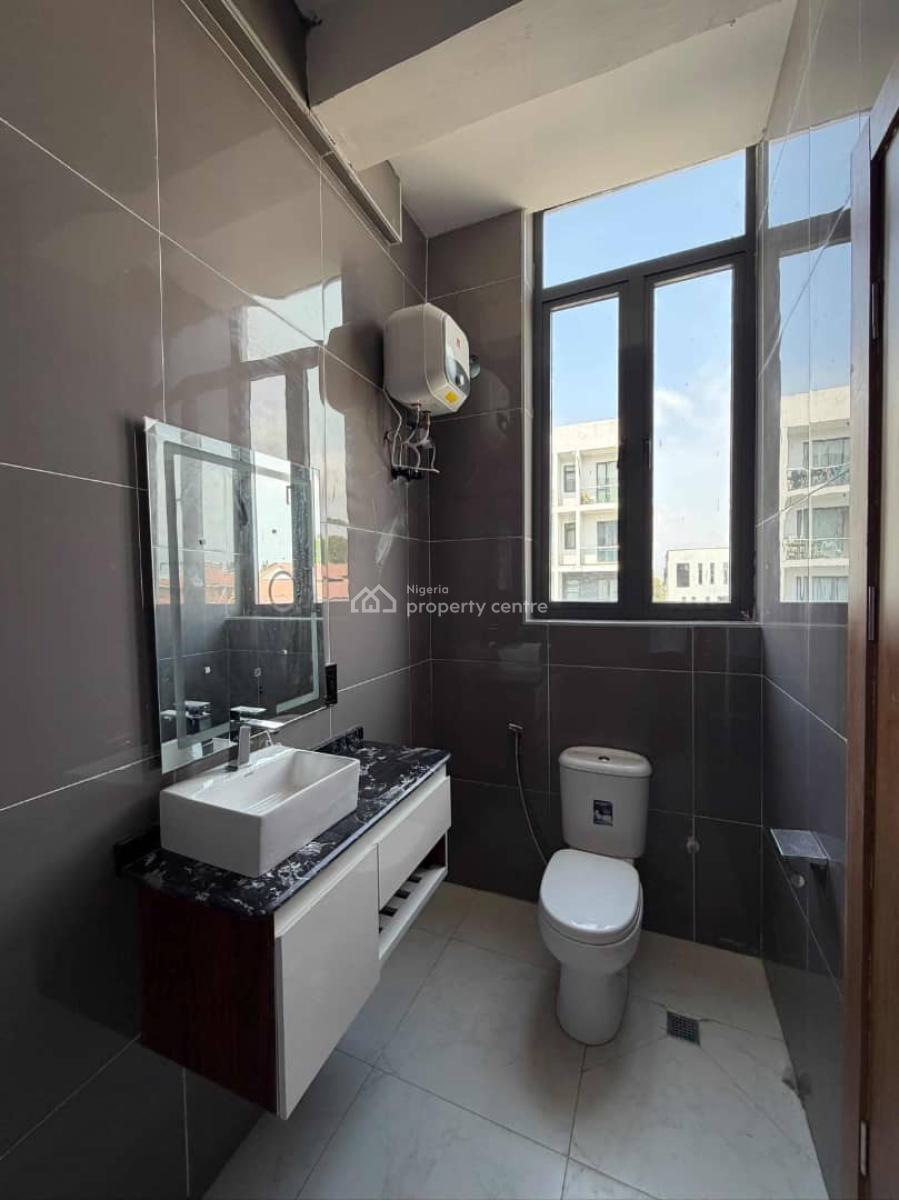 Luxury Serviced 2 Bedroom Apartment with Swimming Pool., Lekki Phase 1, Lekki, Lagos, Flat / Apartment for Rent