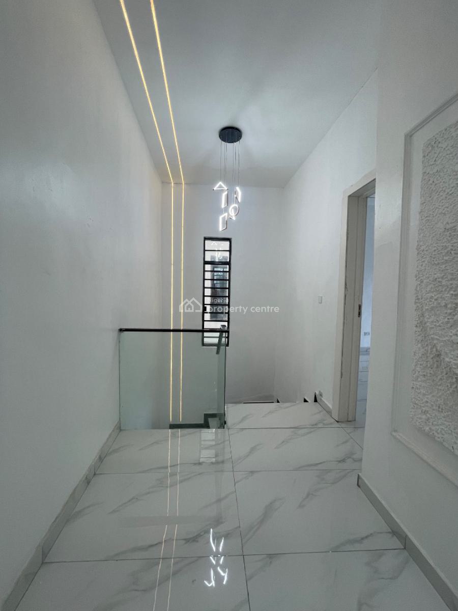 Beautiful Contemporary 5 Bedroom Detached Duplex + Bq & Pool for Grab, in a Well Secured Estate, Chevron, Lekki, Lagos, Detached Duplex for Sale