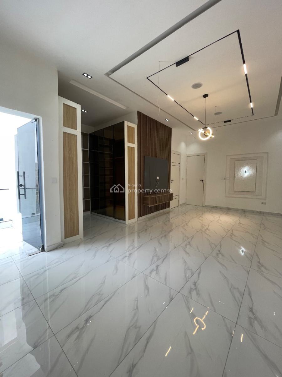 Beautiful Contemporary 5 Bedroom Detached Duplex + Bq & Pool for Grab, in a Well Secured Estate, Chevron, Lekki, Lagos, Detached Duplex for Sale