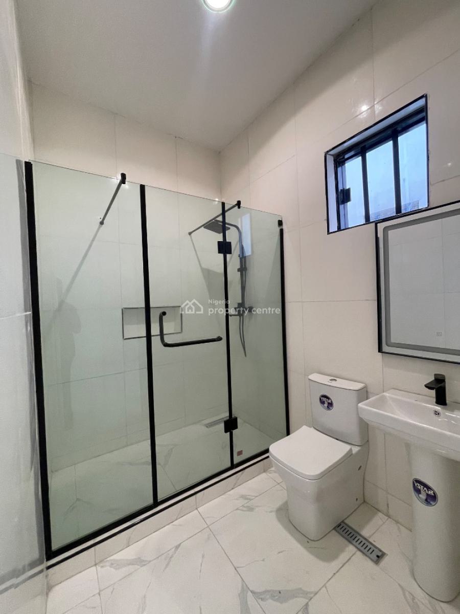 Beautiful Contemporary 5 Bedroom Detached Duplex + Bq & Pool for Grab, in a Well Secured Estate, Chevron, Lekki, Lagos, Detached Duplex for Sale