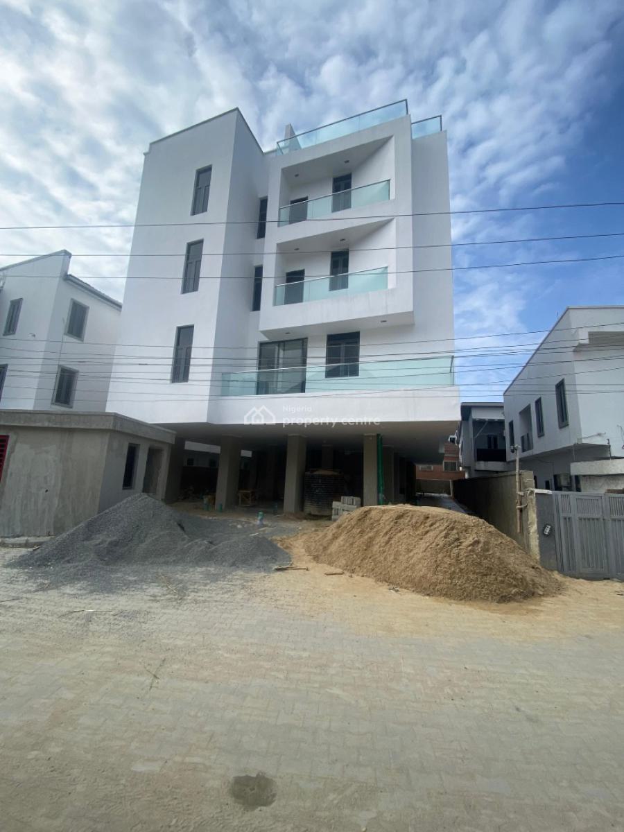 Exquisite 1 Bedroom Apartment in a Well Secured Environment., Ologolo, Lekki, Lagos, Flat / Apartment for Sale
