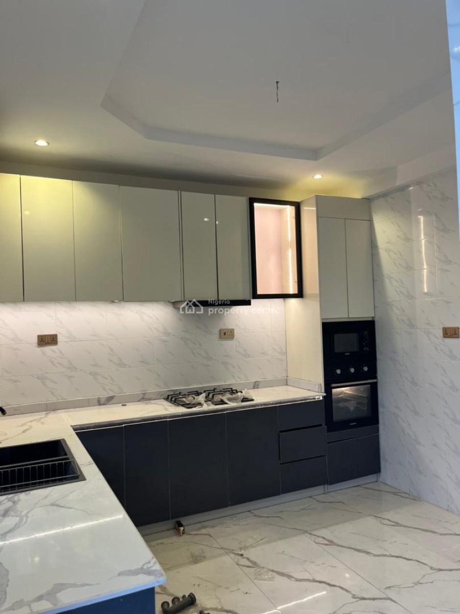 Exquisite 2 Bedroom Apartment, Chevron, Lekki Phase 2, Lekki, Lagos, Flat / Apartment for Rent