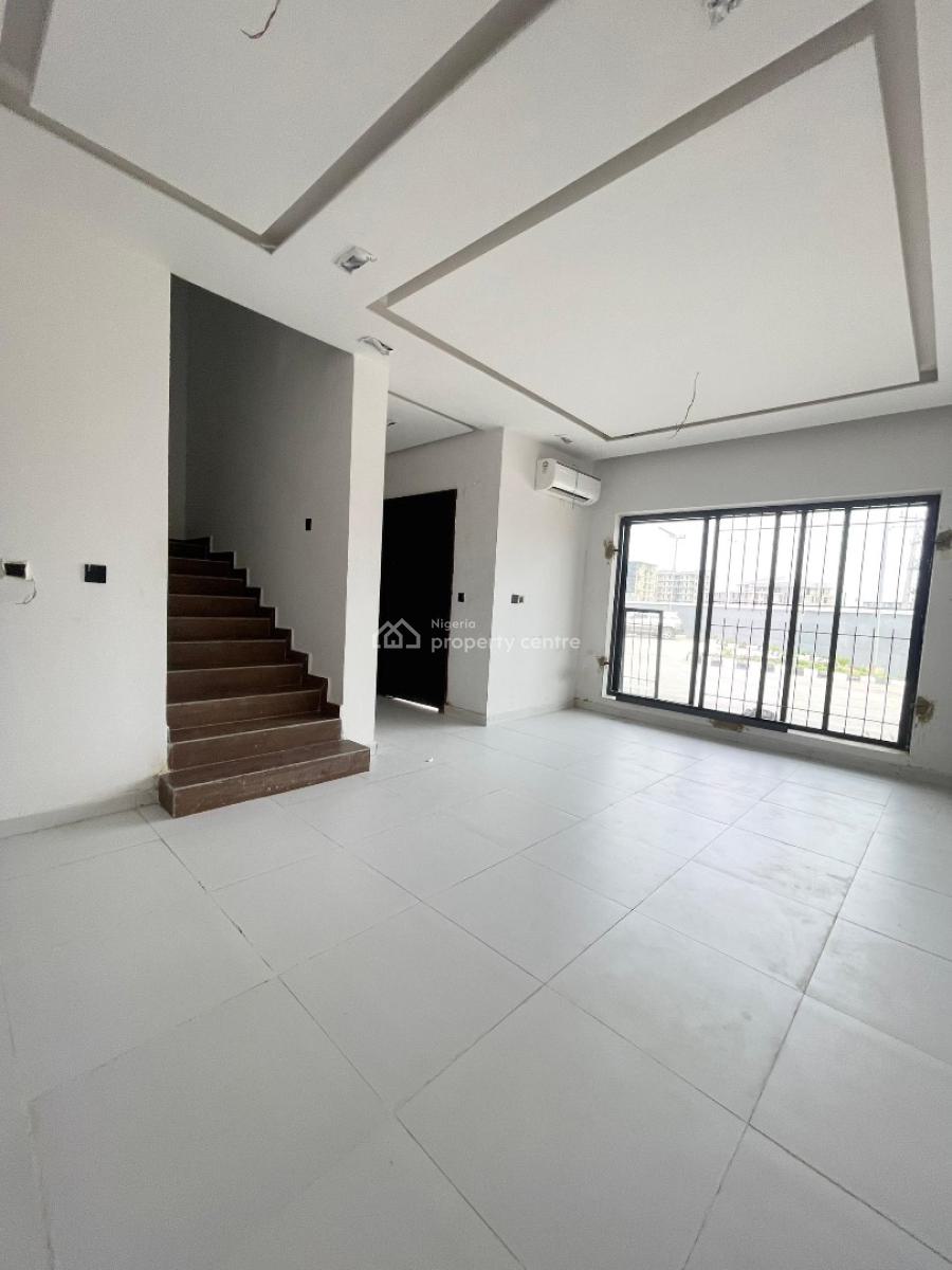 4 Bedroom Terrace Duplex with Bq, Lekki Phase 1, Lekki, Lagos, House for Sale