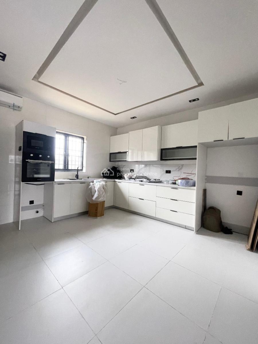 4 Bedroom Terrace Duplex with Bq, Lekki Phase 1, Lekki, Lagos, House for Sale