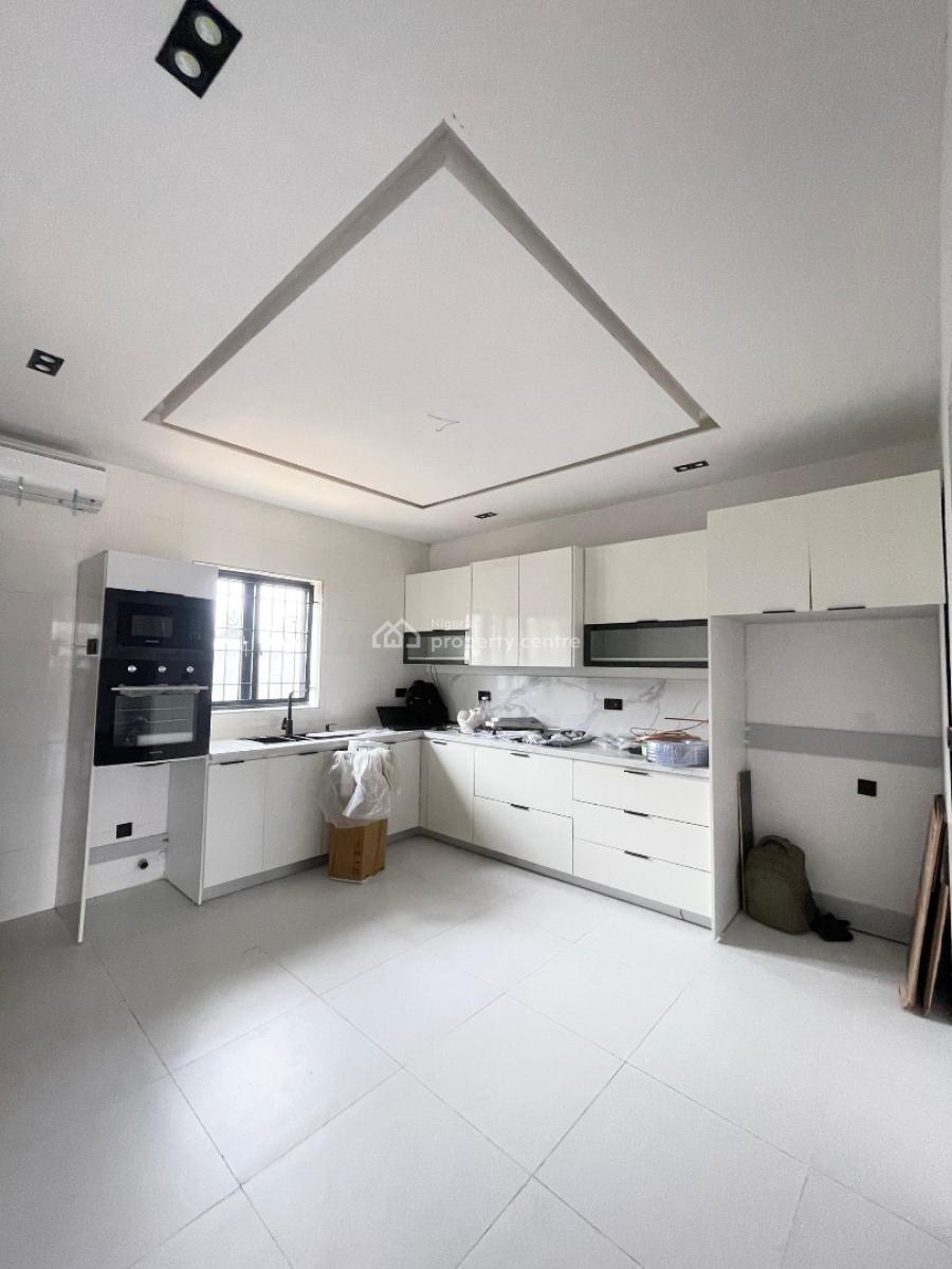 4 Bedroom Terrace Duplex with Bq, Lekki Phase 1, Lekki, Lagos, House for Sale