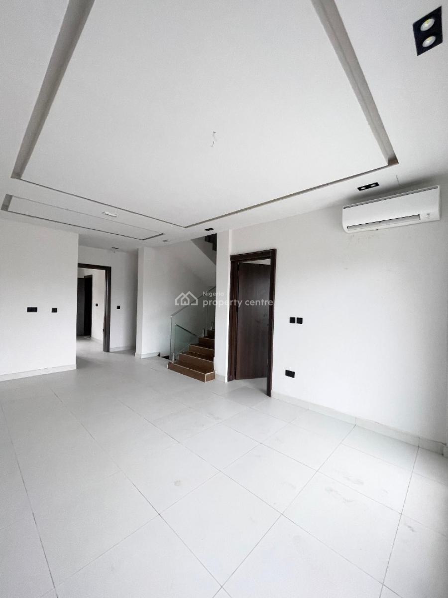 4 Bedroom Terrace Duplex with Bq, Lekki Phase 1, Lekki, Lagos, House for Sale