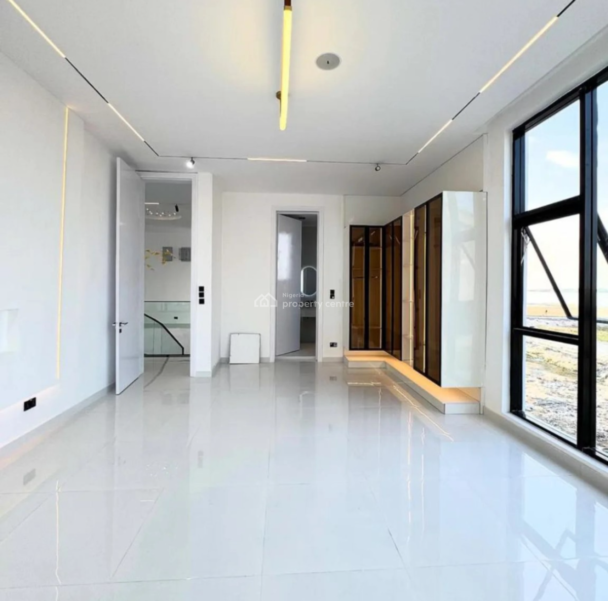 Aesthetically Built 5 Bedroom Detached Waterfront Mansion, Osapa Inside a Gated Estate, Osapa, Lekki, Lagos, Detached Duplex for Sale