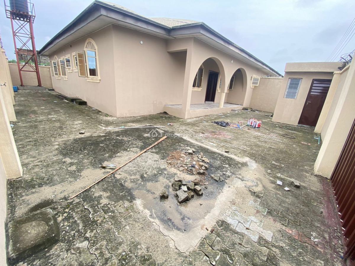 Massive 3bedrooms Detached Bungalow, Eleko Junction Ibeju-lekki Lagos, Eleko, Ibeju Lekki, Lagos, Detached Bungalow for Rent