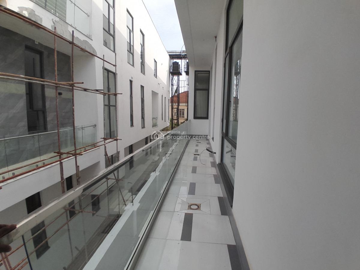 8 Bedroom Fully Detached Duplex, Asokoro District, Abuja, Detached Duplex for Sale