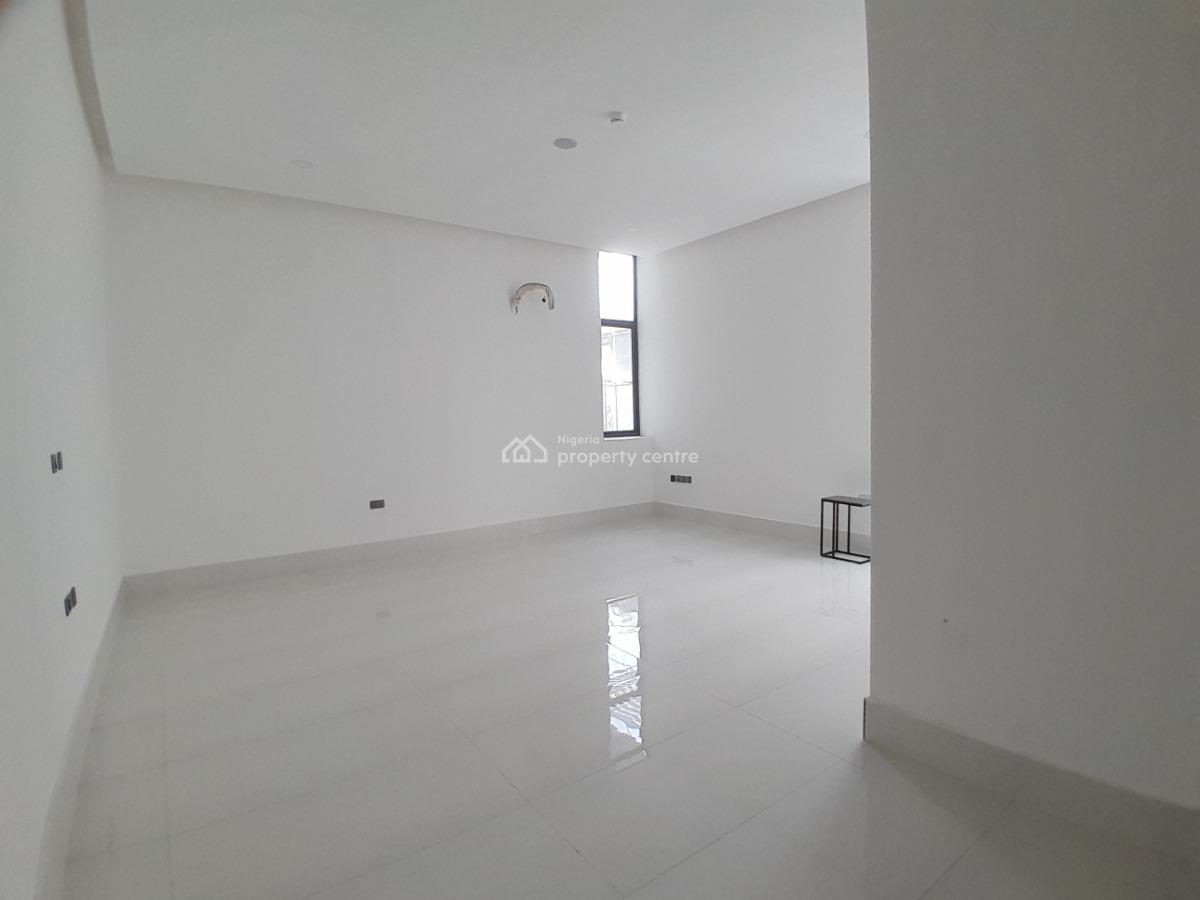 8 Bedroom Fully Detached Duplex, Asokoro District, Abuja, Detached Duplex for Sale