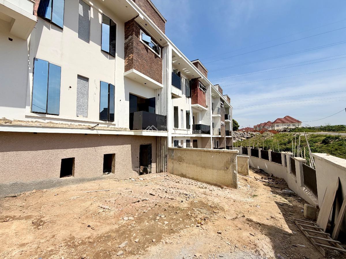 5 Bedroom House, Off Coza, Guzape District, Abuja, Terraced Duplex for Sale