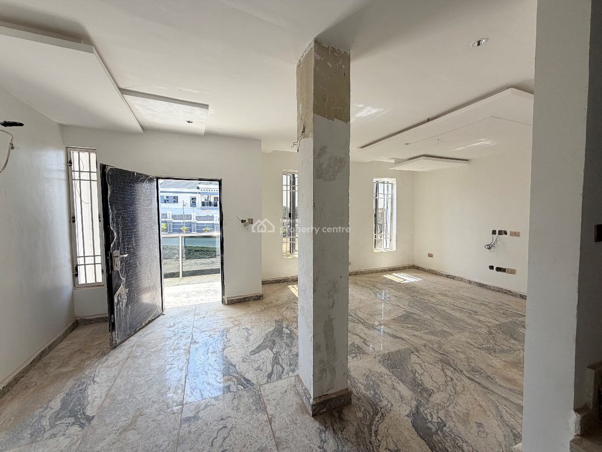 5 Bedroom House, Off Coza, Guzape District, Abuja, Terraced Duplex for Sale